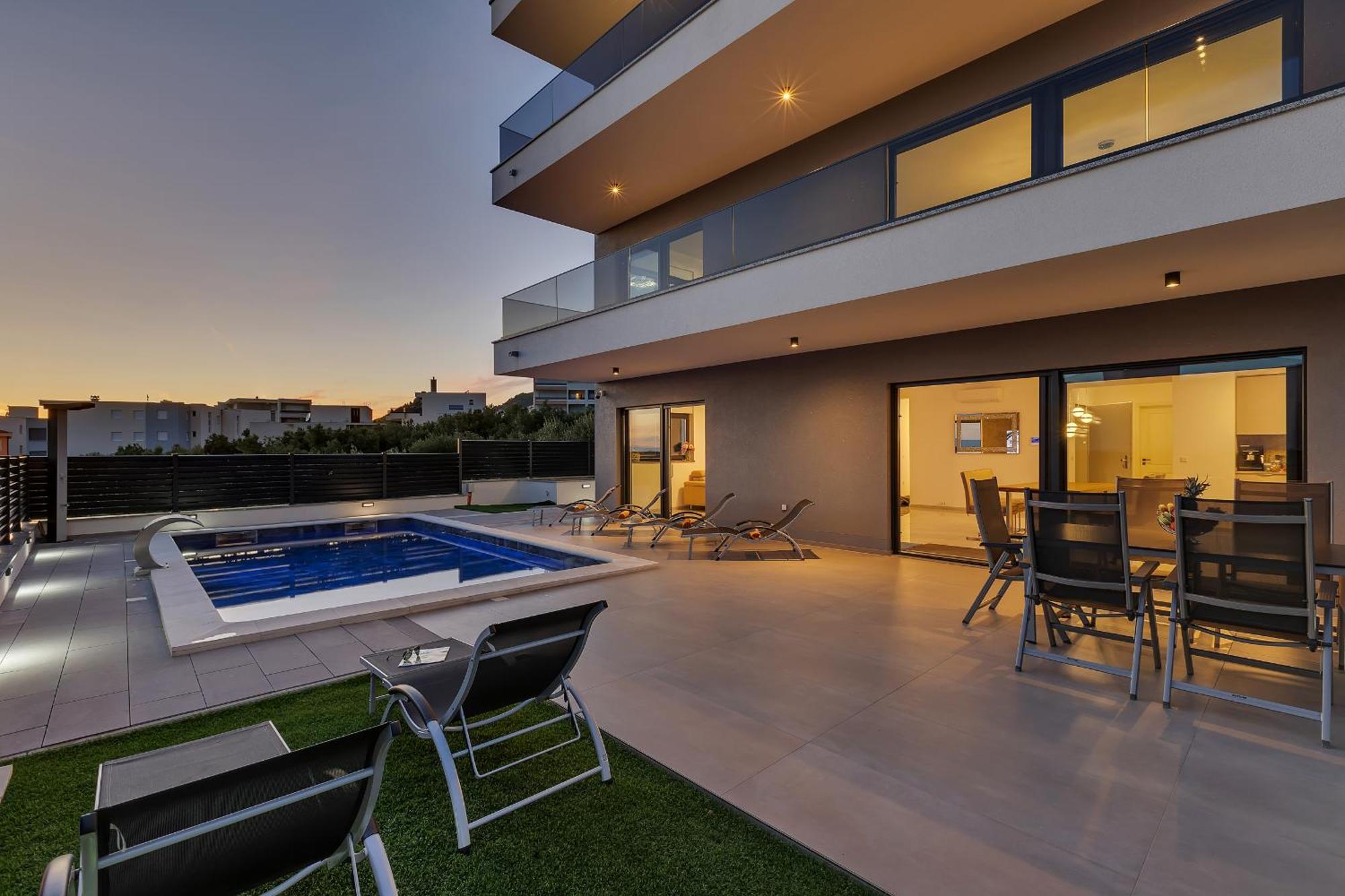 Villa Adria Makarska Exterior photo